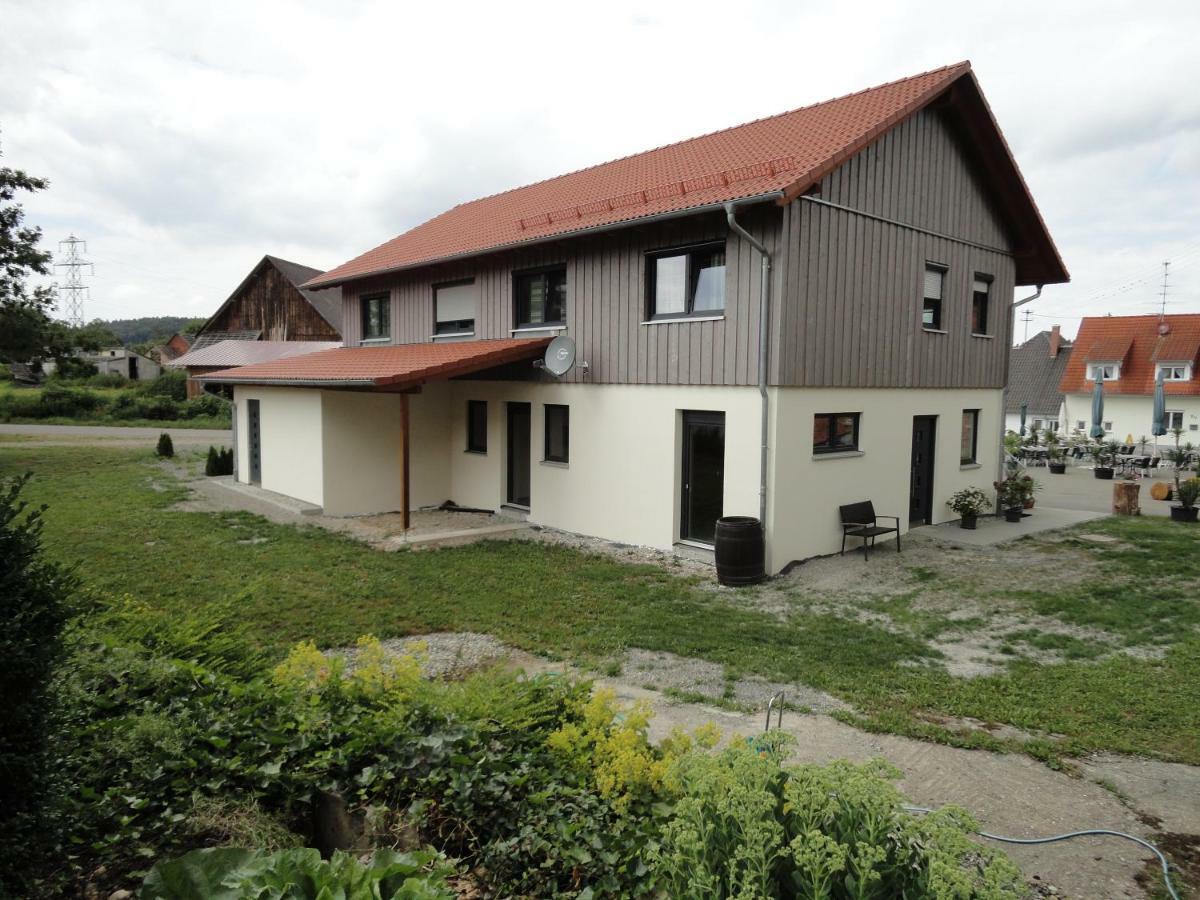 Gasthof Reiterstuben Hosskirch Exterior photo